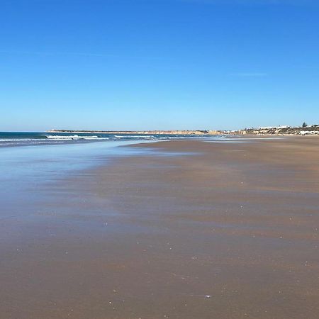 קוניל דה לה פרונטרה Conil Vistas Al Mar Del Roqueo, Fuente Del Gallo מראה חיצוני תמונה